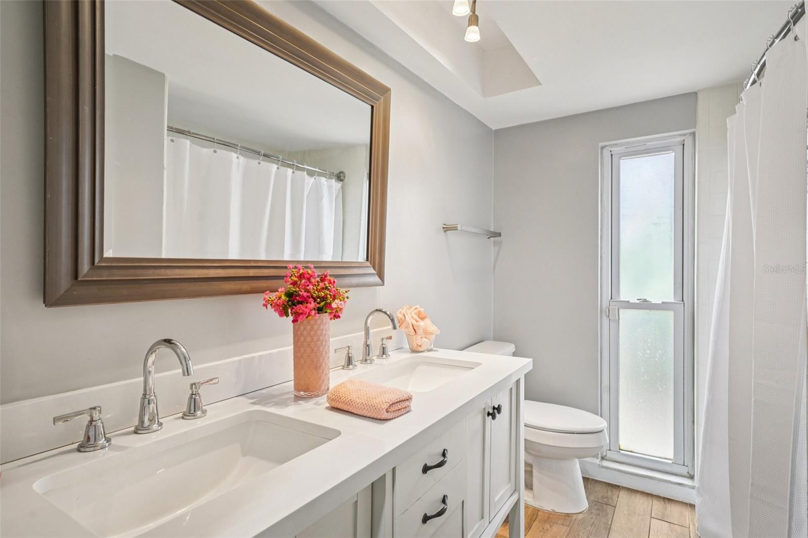 SHORE ACRES BAYOU GRANDE SEC - Residential