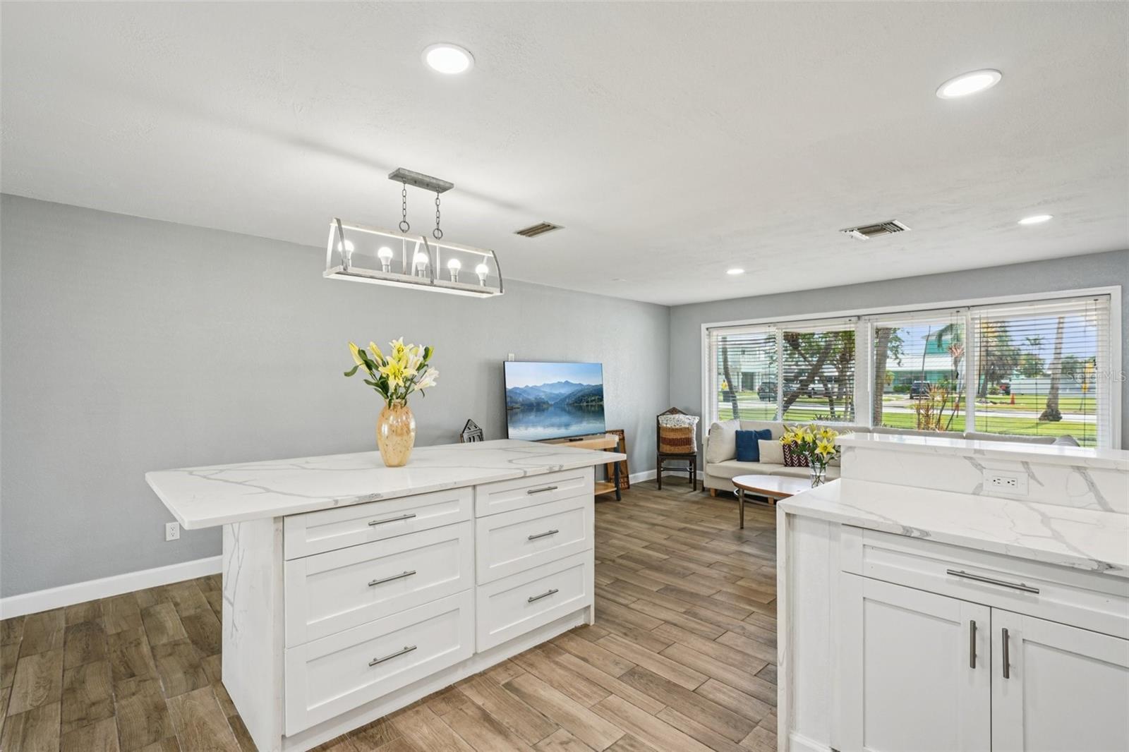 SHORE ACRES BAYOU GRANDE SEC - Residential