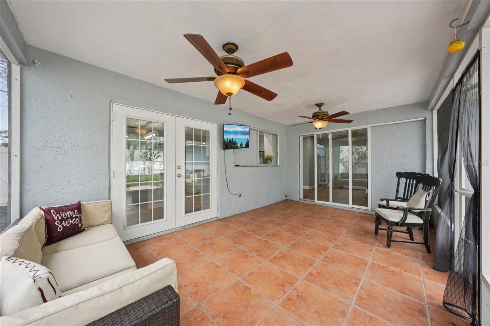 SHORE ACRES BAYOU GRANDE SEC - Residential