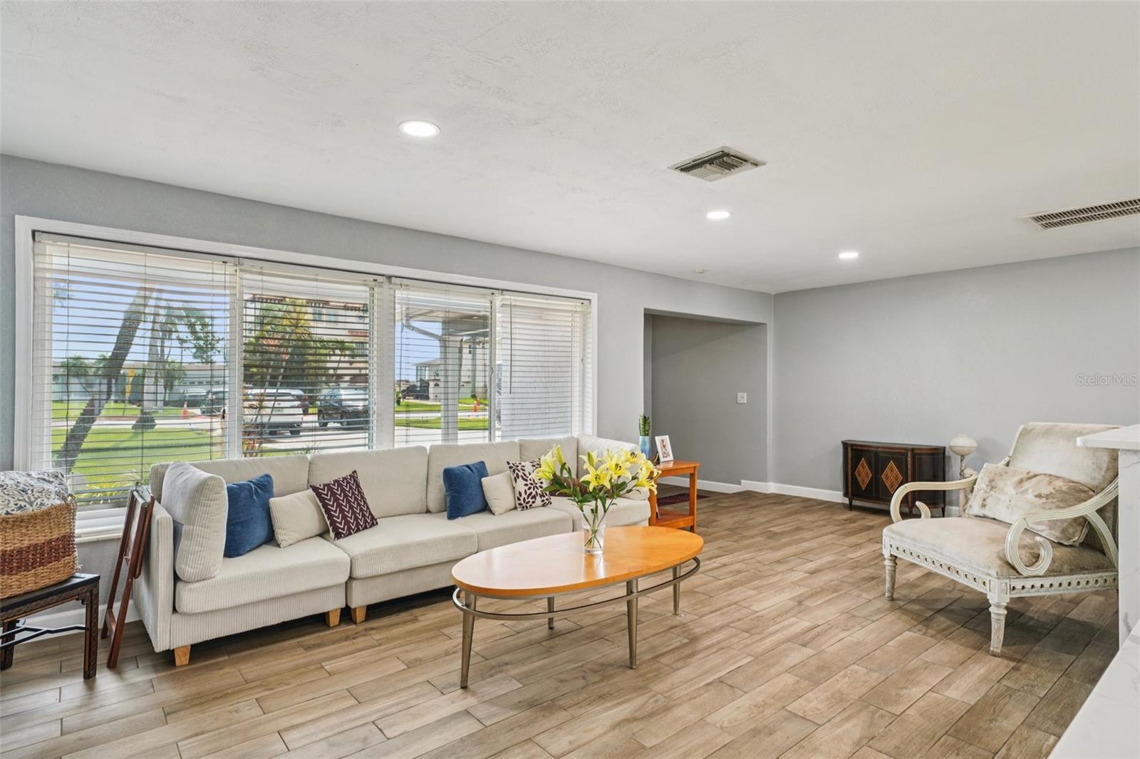 SHORE ACRES BAYOU GRANDE SEC - Residential