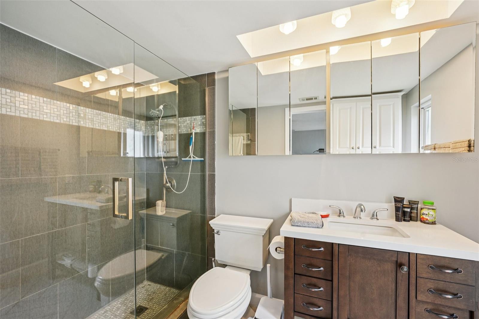 SHORE ACRES BAYOU GRANDE SEC - Residential