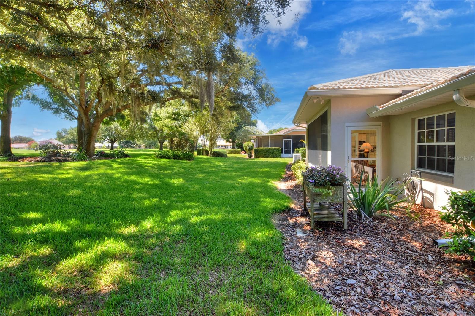 LAKE BESS COUNTRY CLUB - Residential