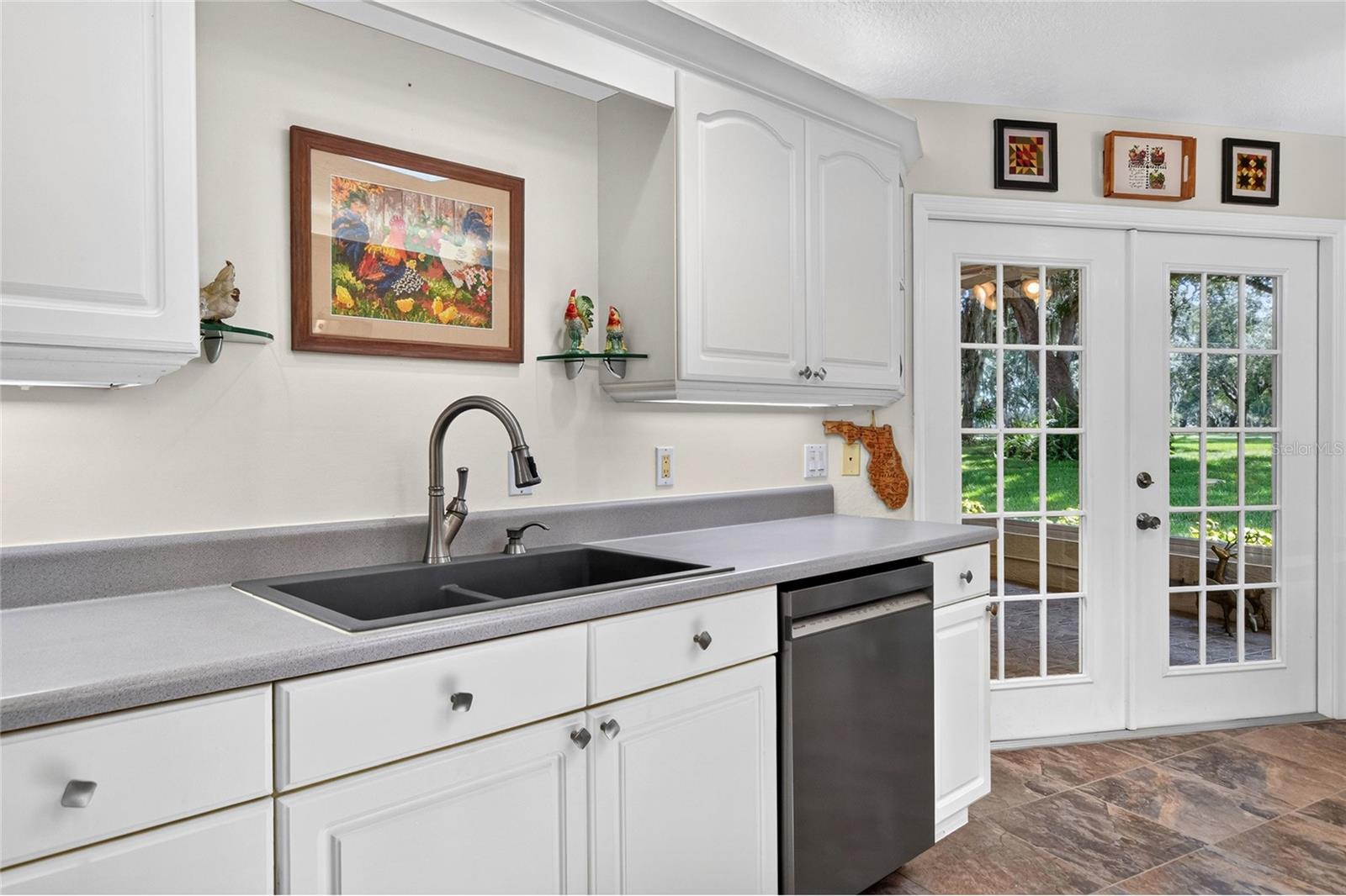 LAKE BESS COUNTRY CLUB - Residential