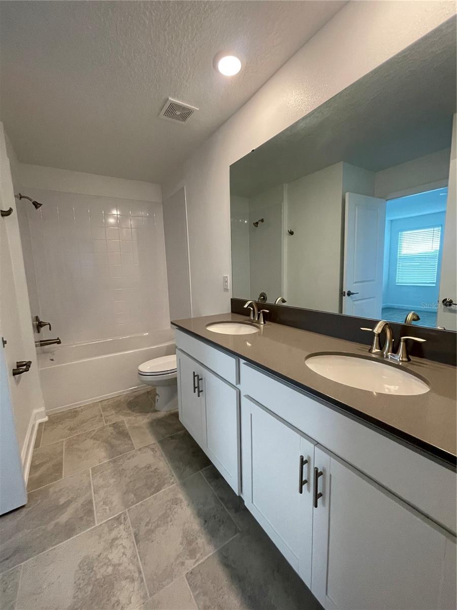 STOREY PARK - Residential Lease