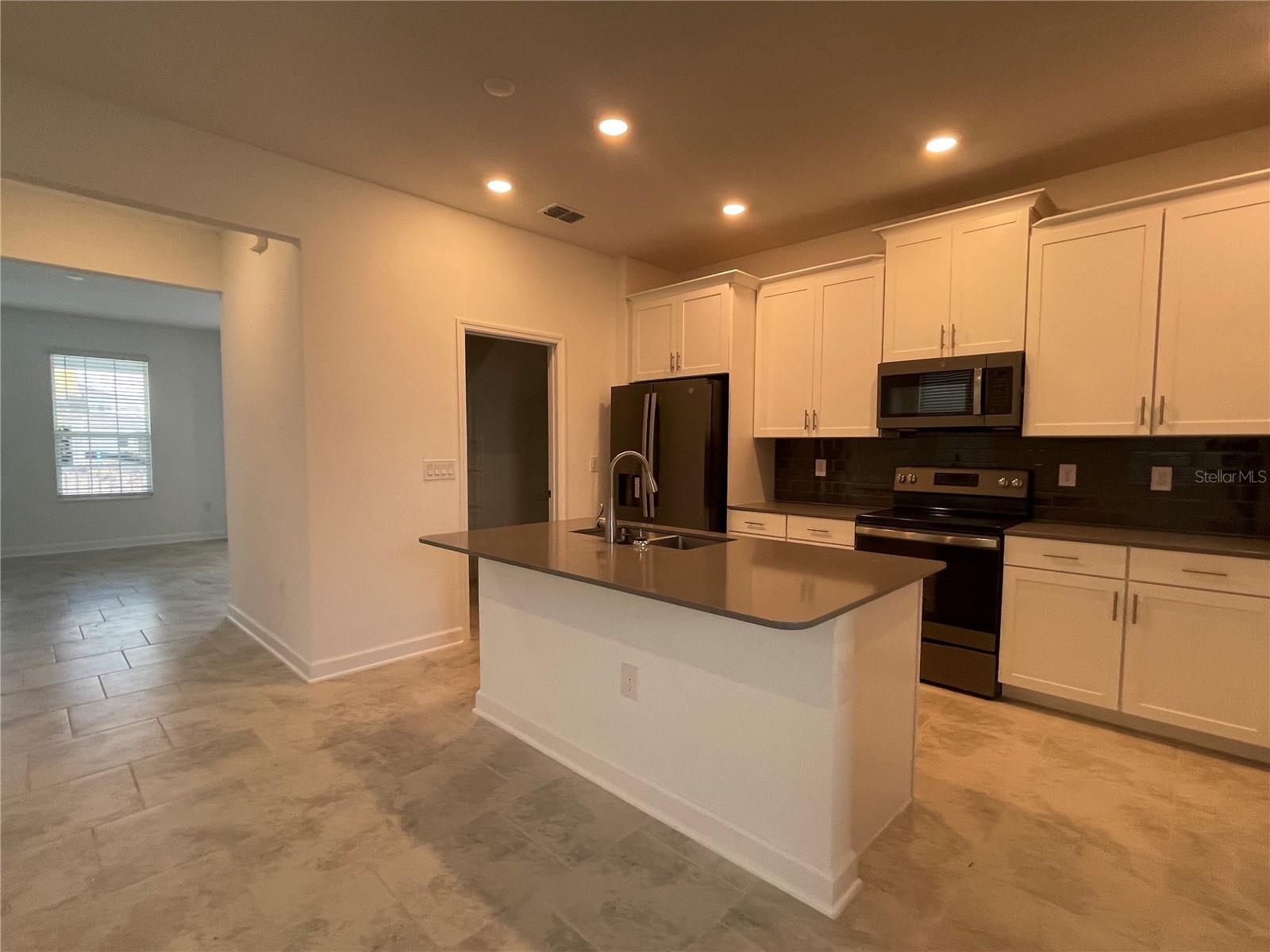 STOREY PARK - Residential Lease