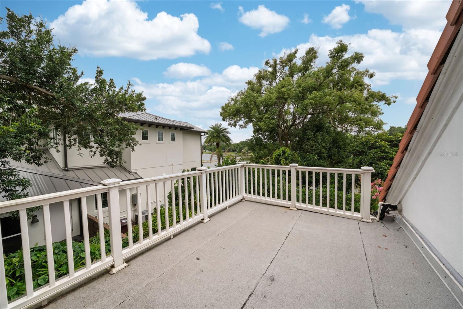 LANCASTER PARK - Residential
