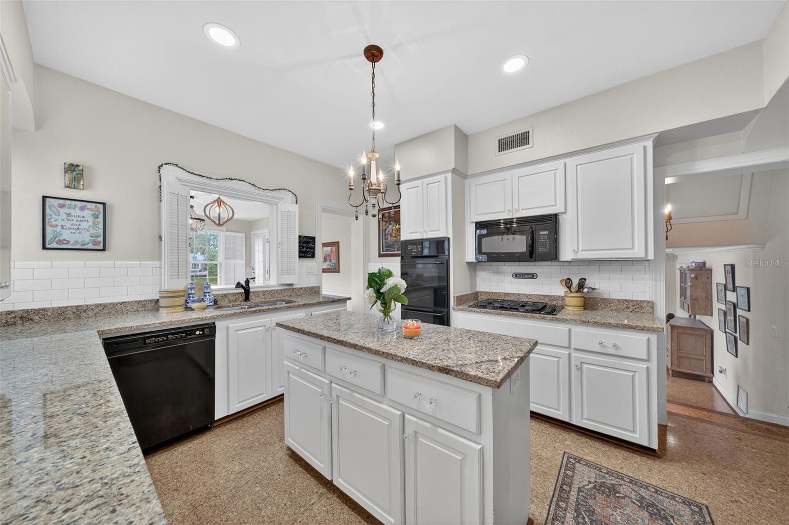 LANCASTER PARK - Residential