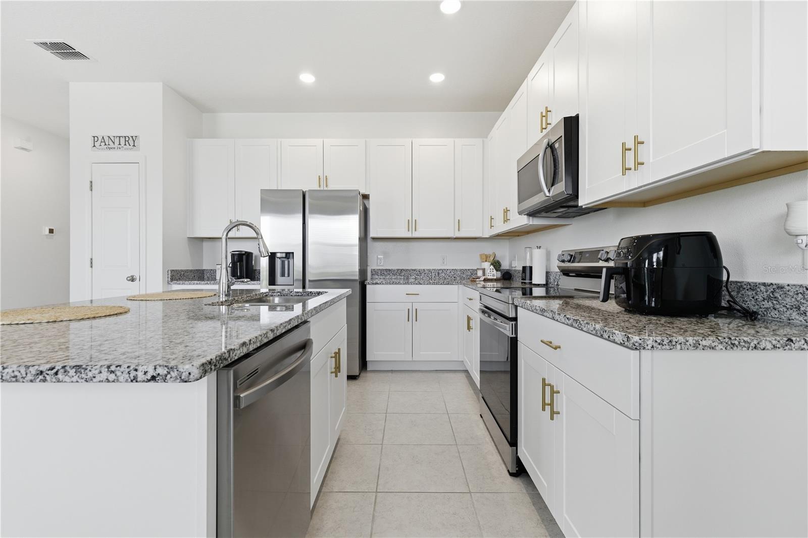 TARPON BAY PH 3 - Residential
