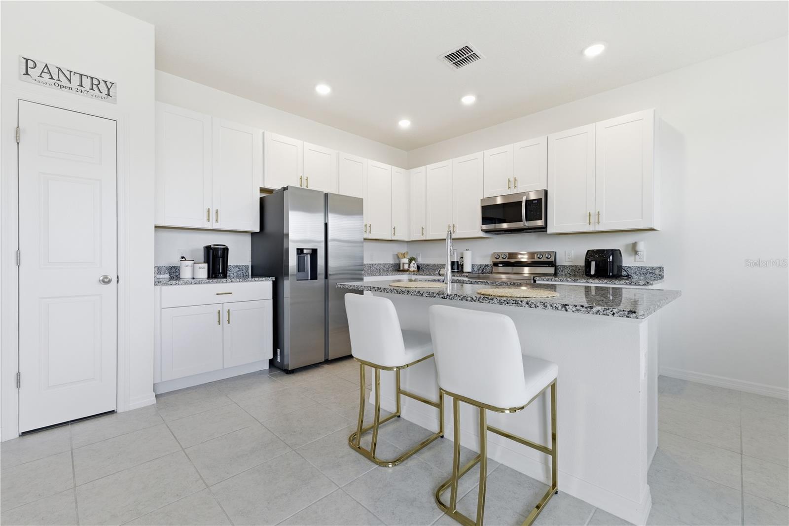 TARPON BAY PH 3 - Residential