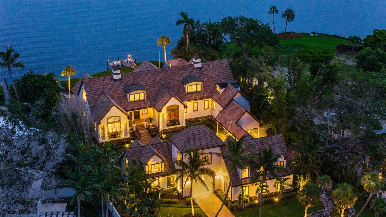 SOUTH COCOANUT BAYOU - Residential