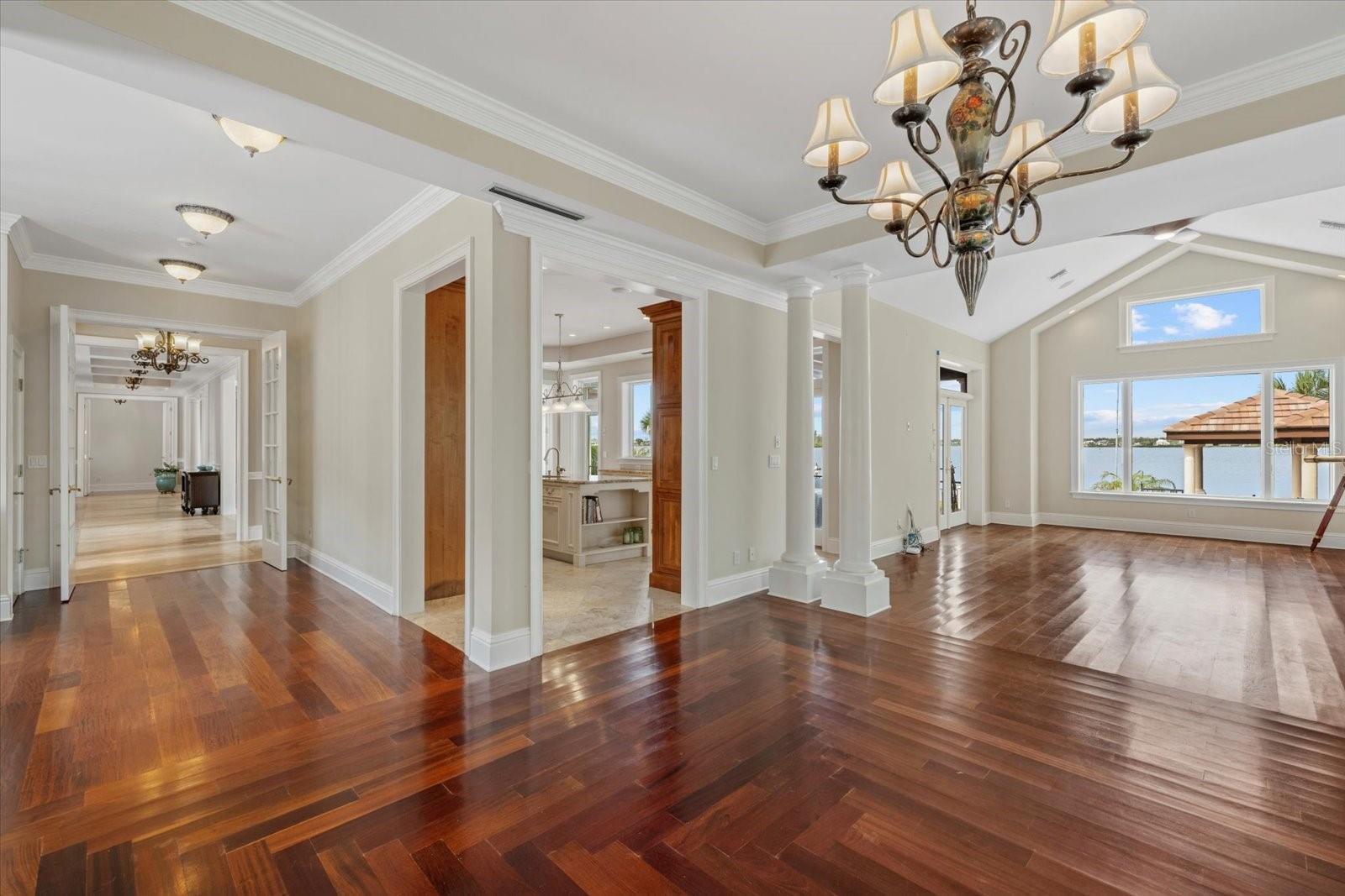 SOUTH COCOANUT BAYOU - Residential