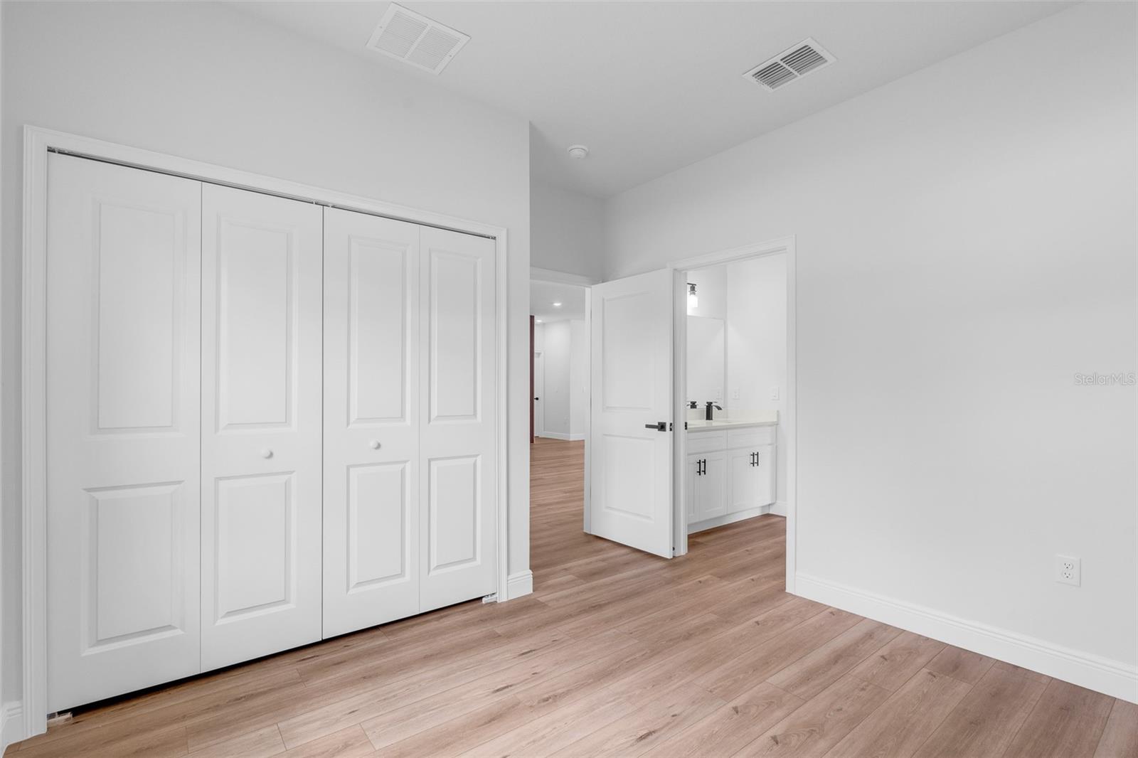 MARION OAKS UN 05 - Residential