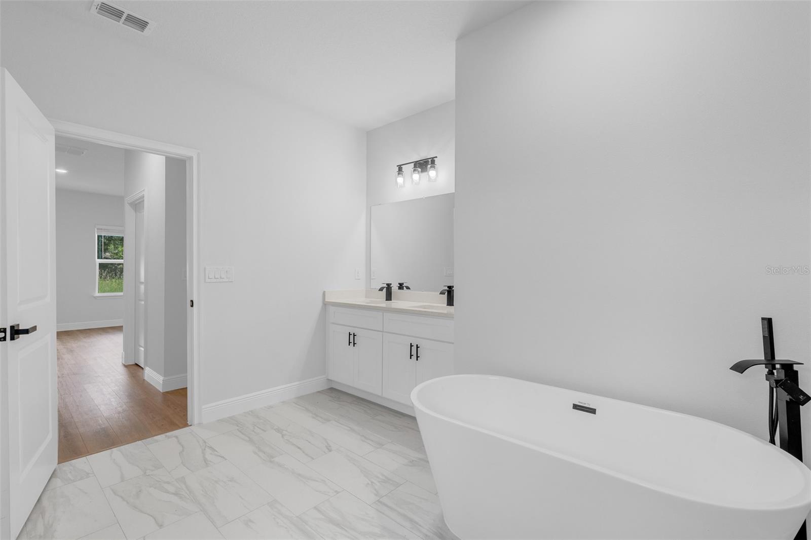 MARION OAKS UN 05 - Residential