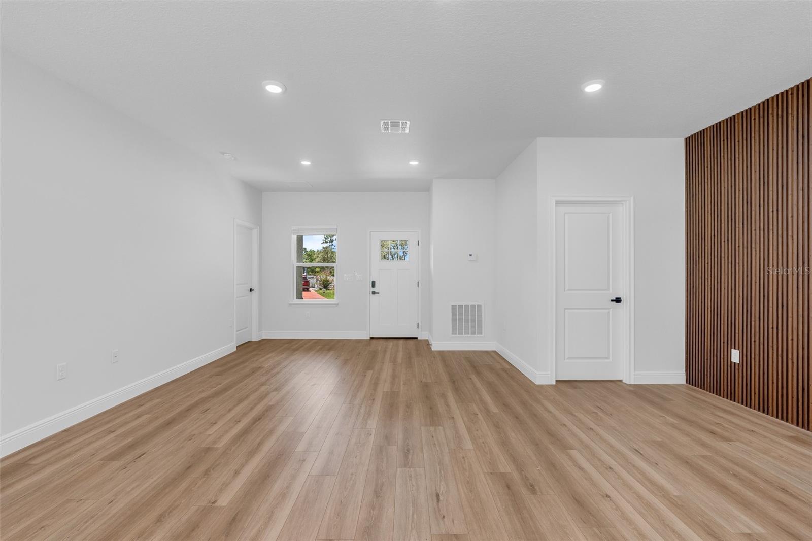 MARION OAKS UN 05 - Residential