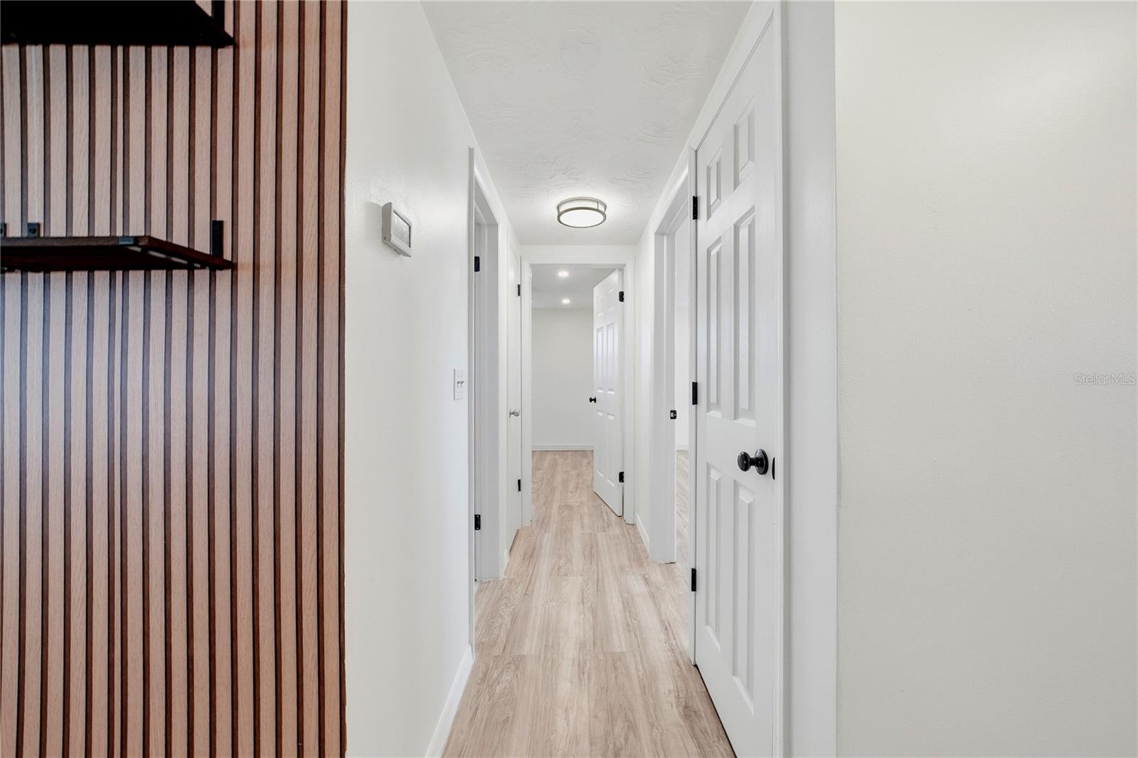 ALOHA GARDENS - Residential