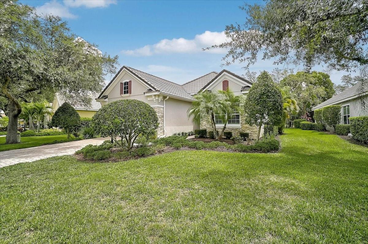 LAKEWOOD RANCH COUNTRY CLUB VILLAGE EE 3A-3C - Residential