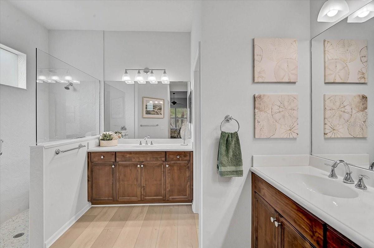 LAKEWOOD RANCH COUNTRY CLUB VILLAGE EE 3A-3C - Residential