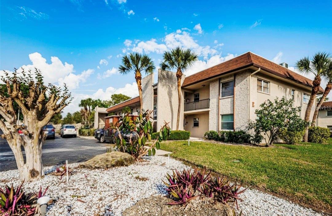 BAY PALMS CONDO - Residential