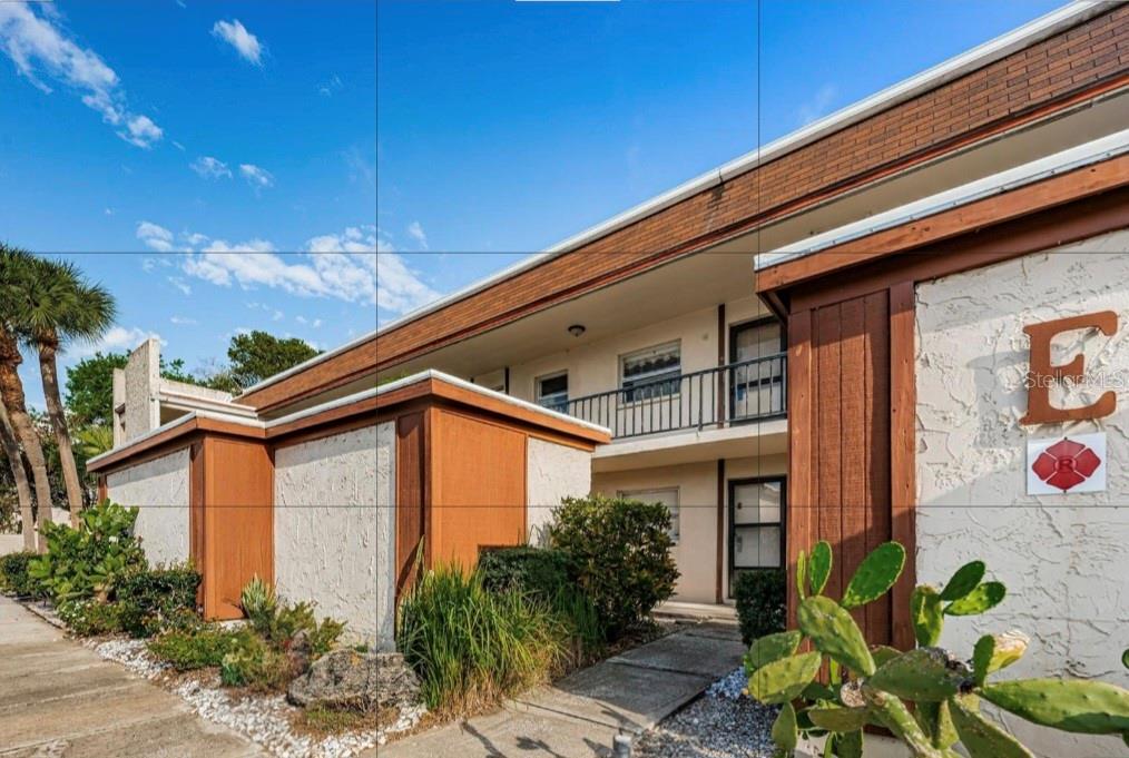 BAY PALMS CONDO - Residential