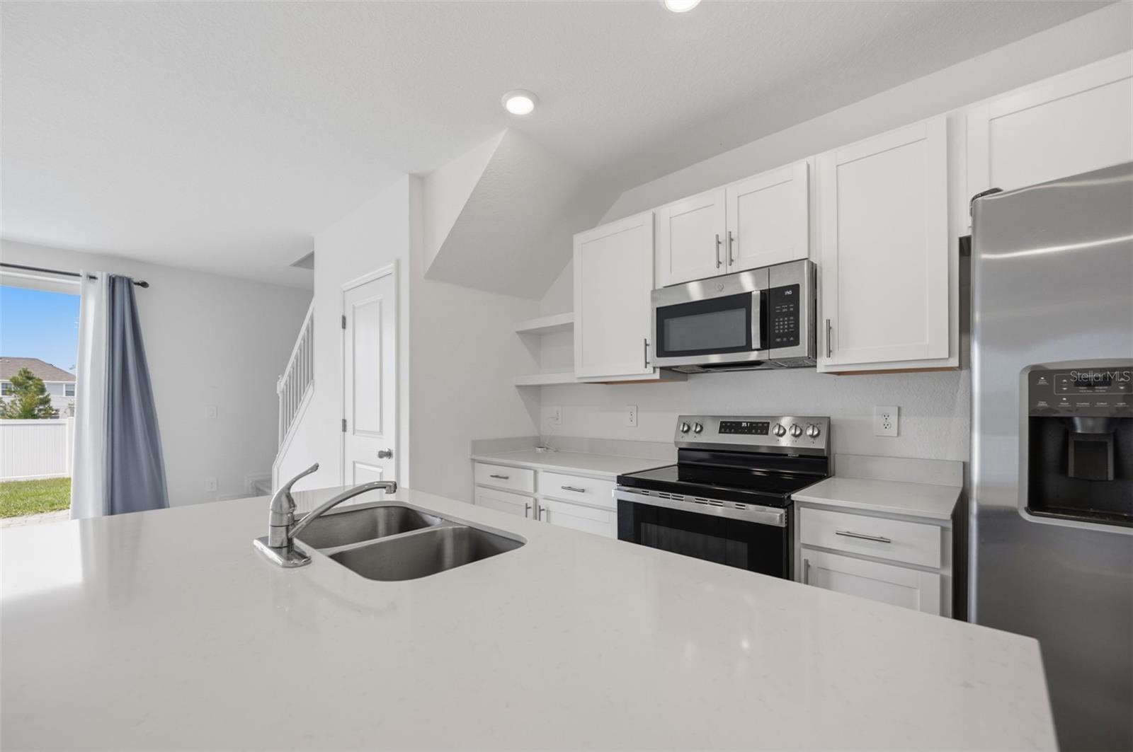 AURORA SUB - Residential Lease
