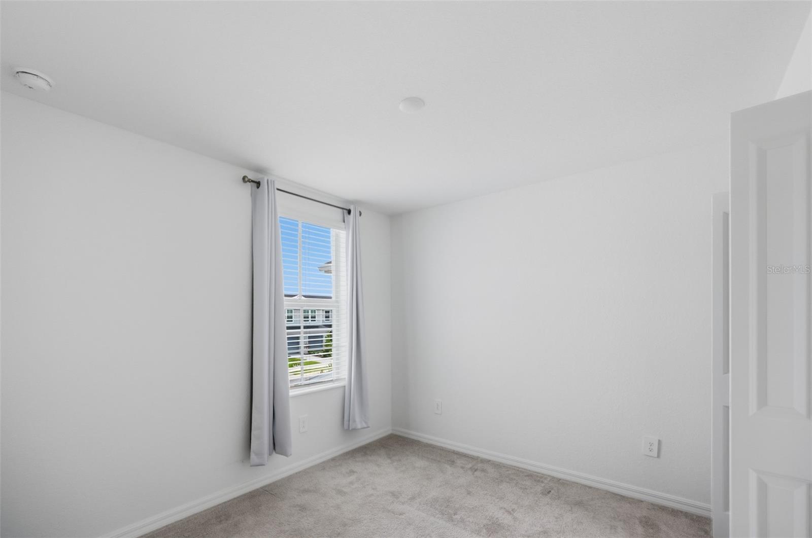 AURORA SUB - Residential Lease