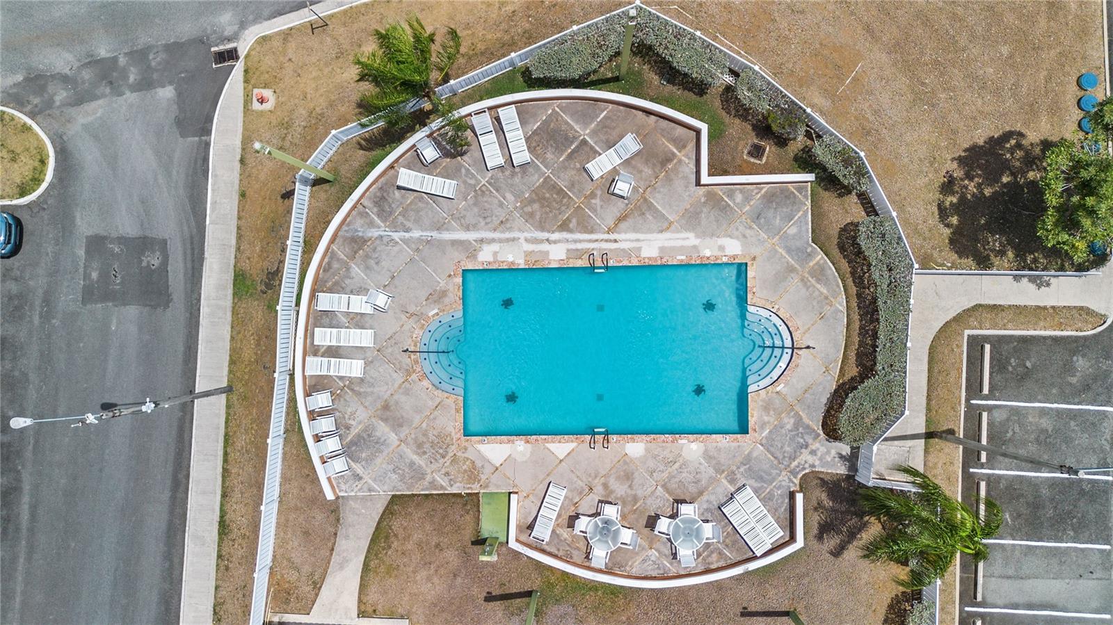 COND. CASTILLOS DEL MAR - Residential