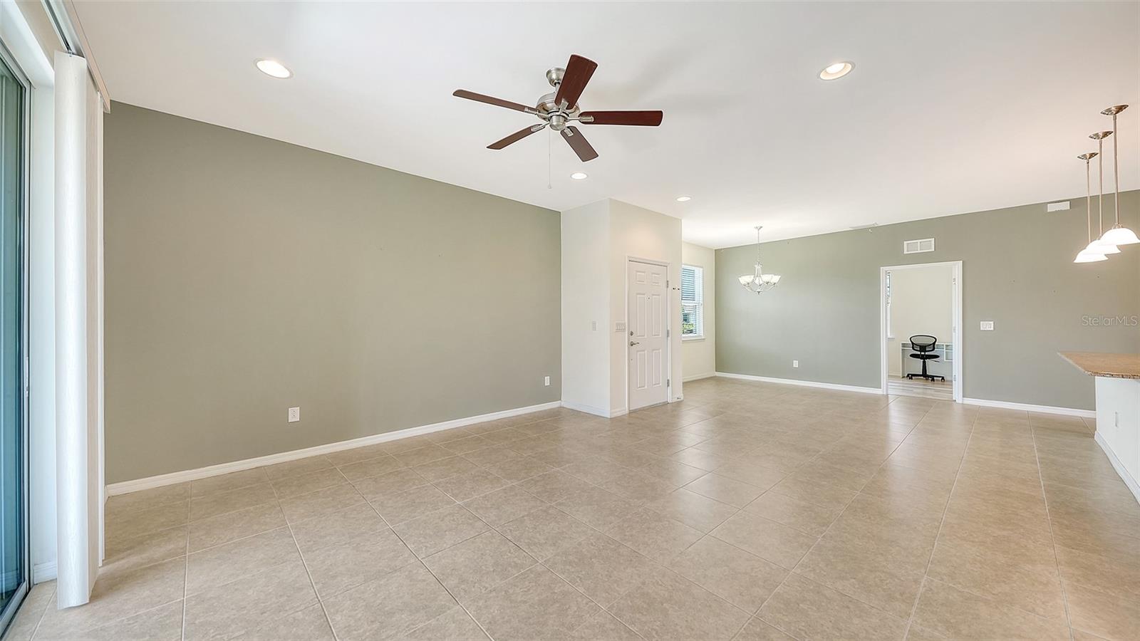 VENTURA VILLAGE - Residential