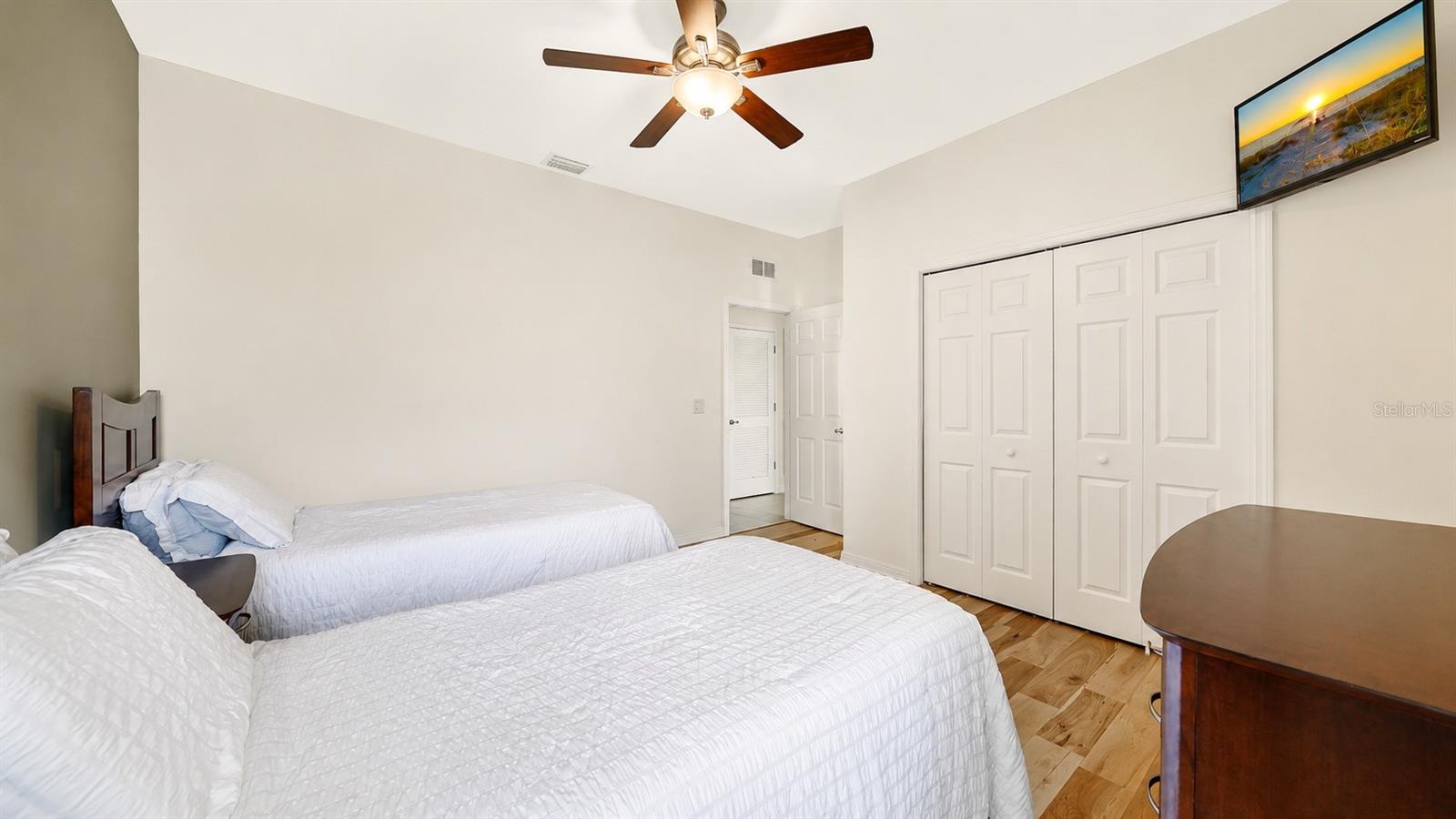 VENTURA VILLAGE - Residential