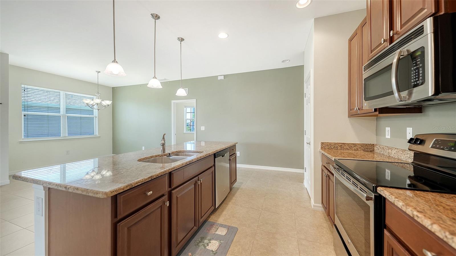 VENTURA VILLAGE - Residential