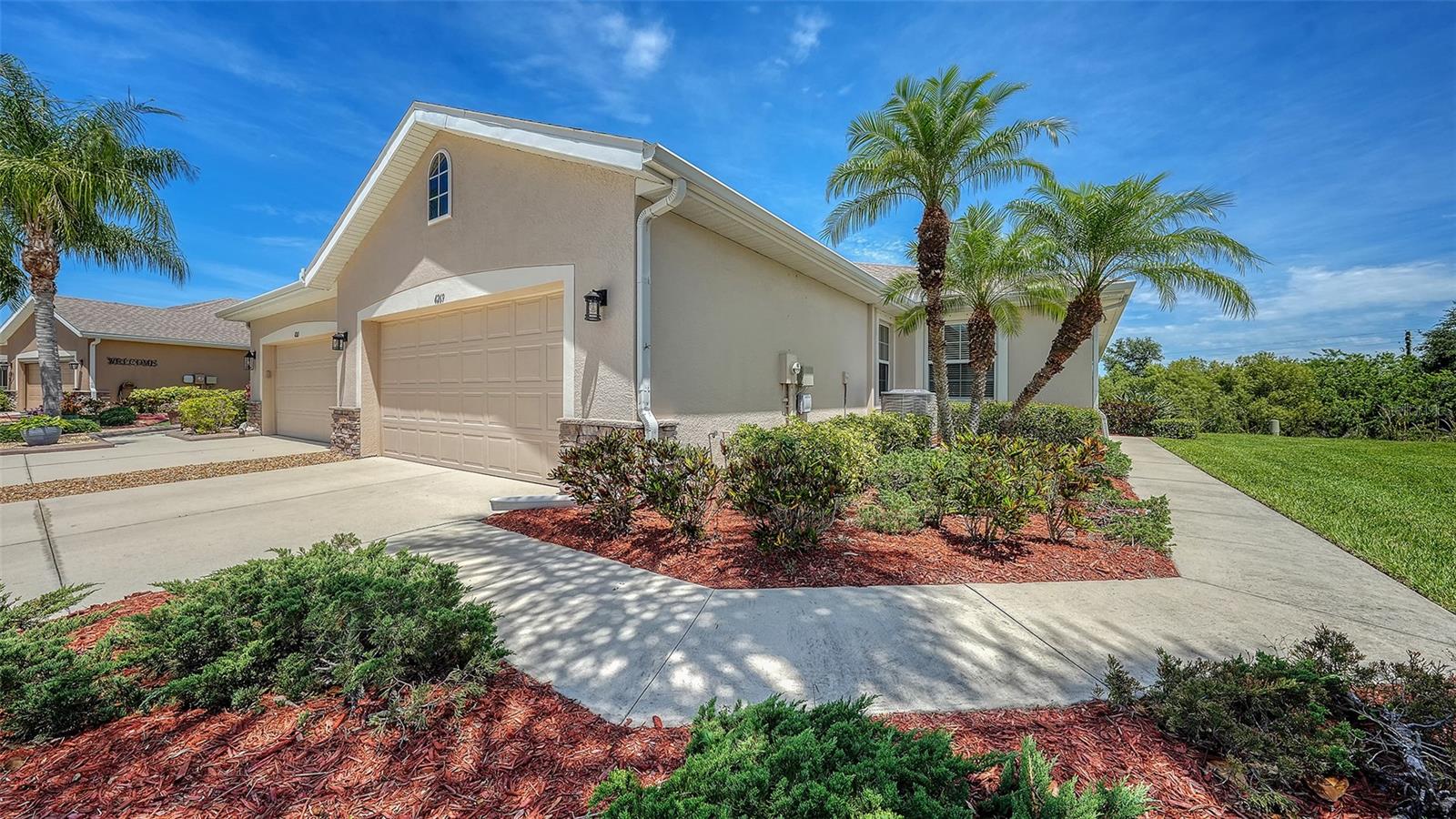 VENTURA VILLAGE - Residential