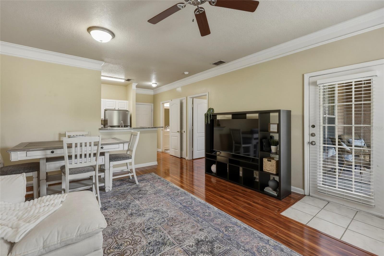 THE VILLAS CONDO - Residential
