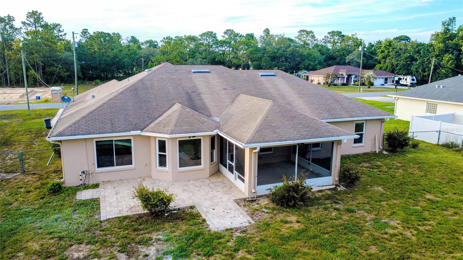 ROYAL HIGHLANDS - Residential
