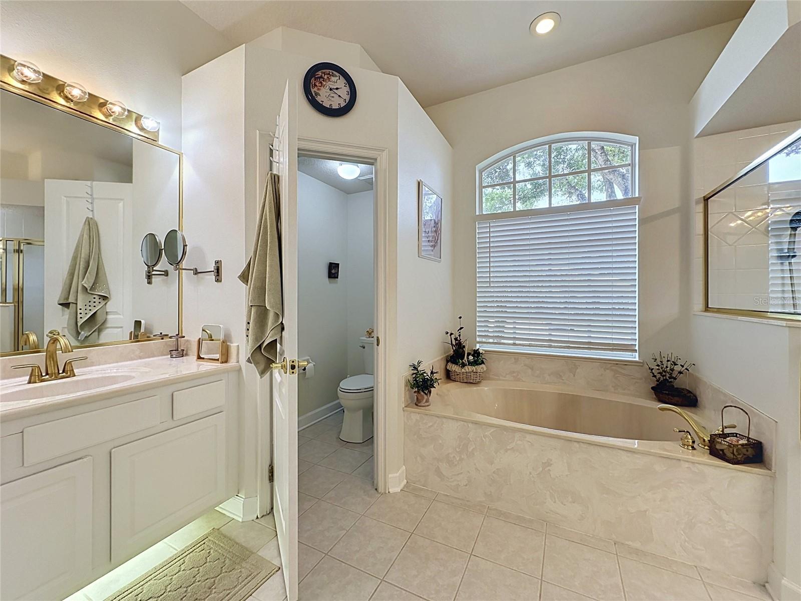 KINGS RIDGE - Residential