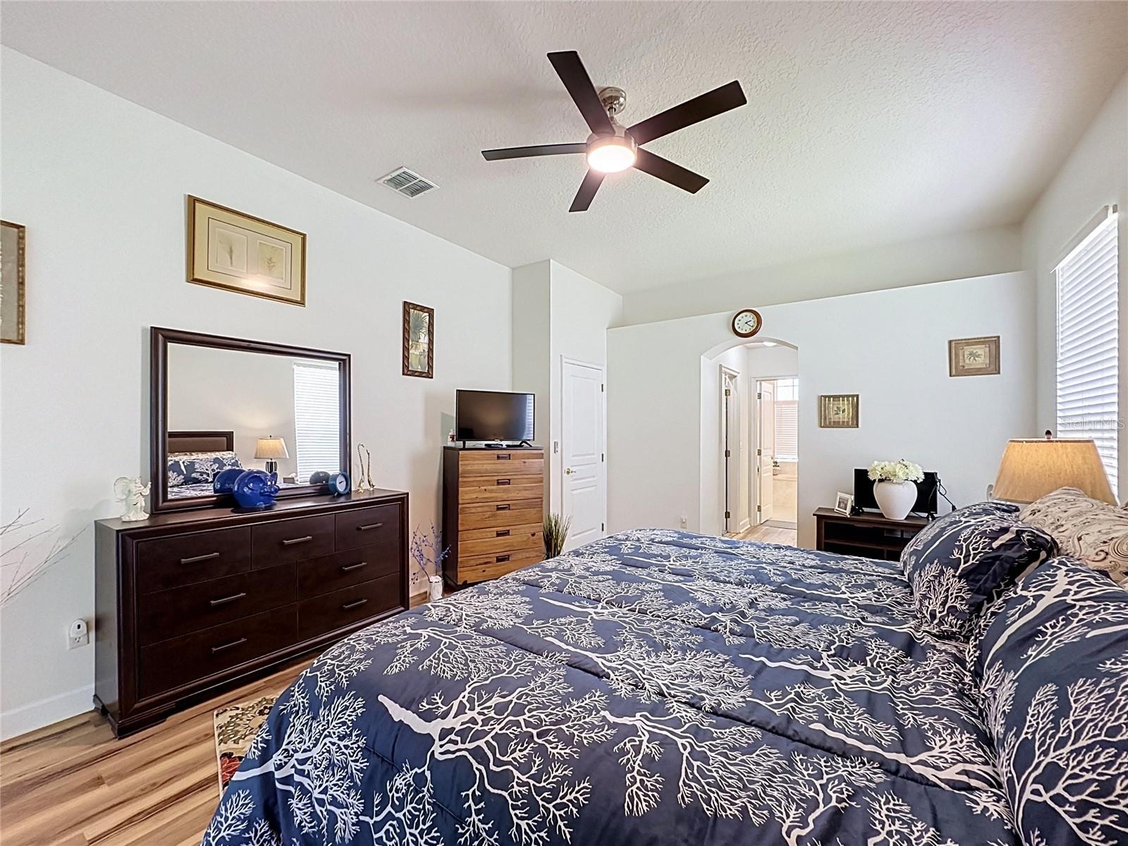 KINGS RIDGE - Residential