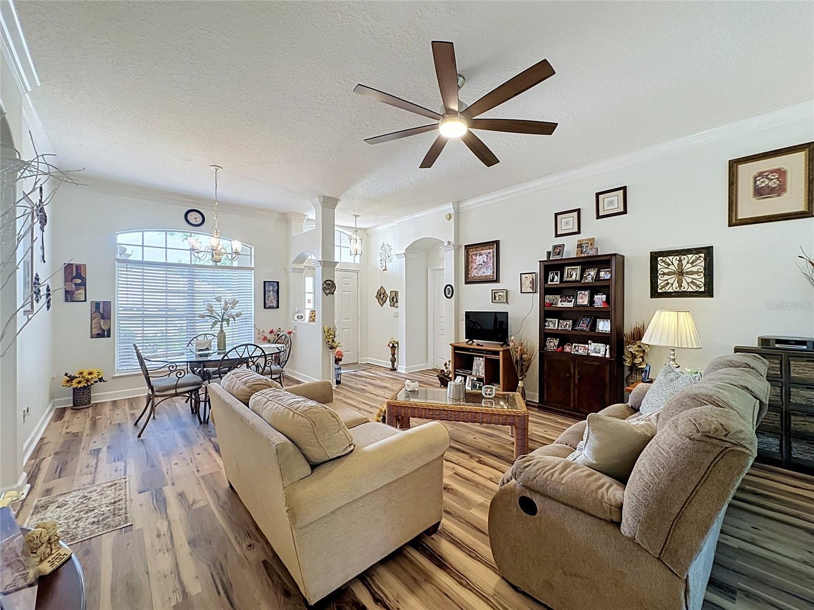 KINGS RIDGE - Residential