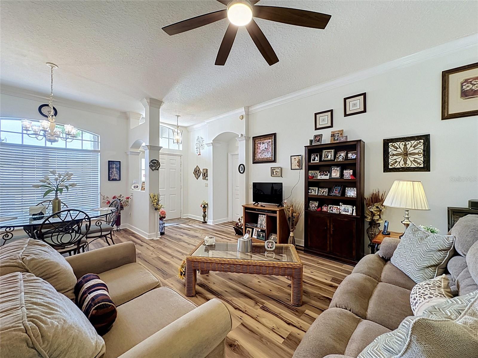 KINGS RIDGE - Residential