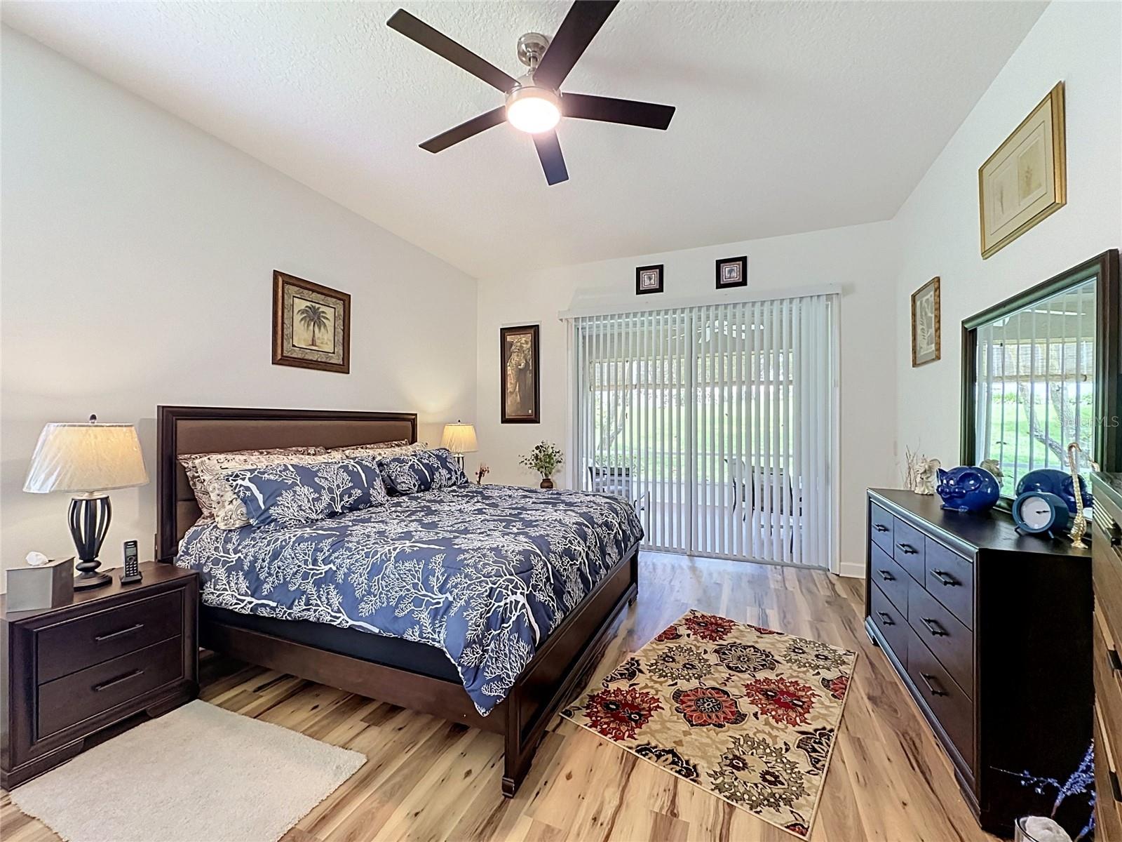 KINGS RIDGE - Residential