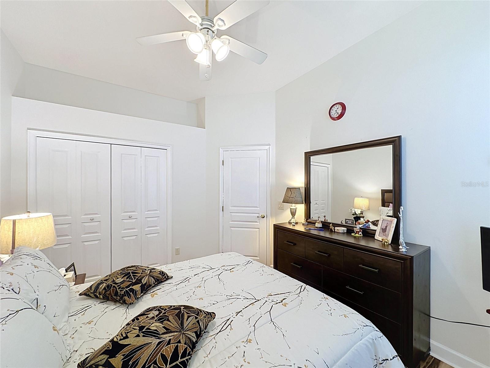 KINGS RIDGE - Residential