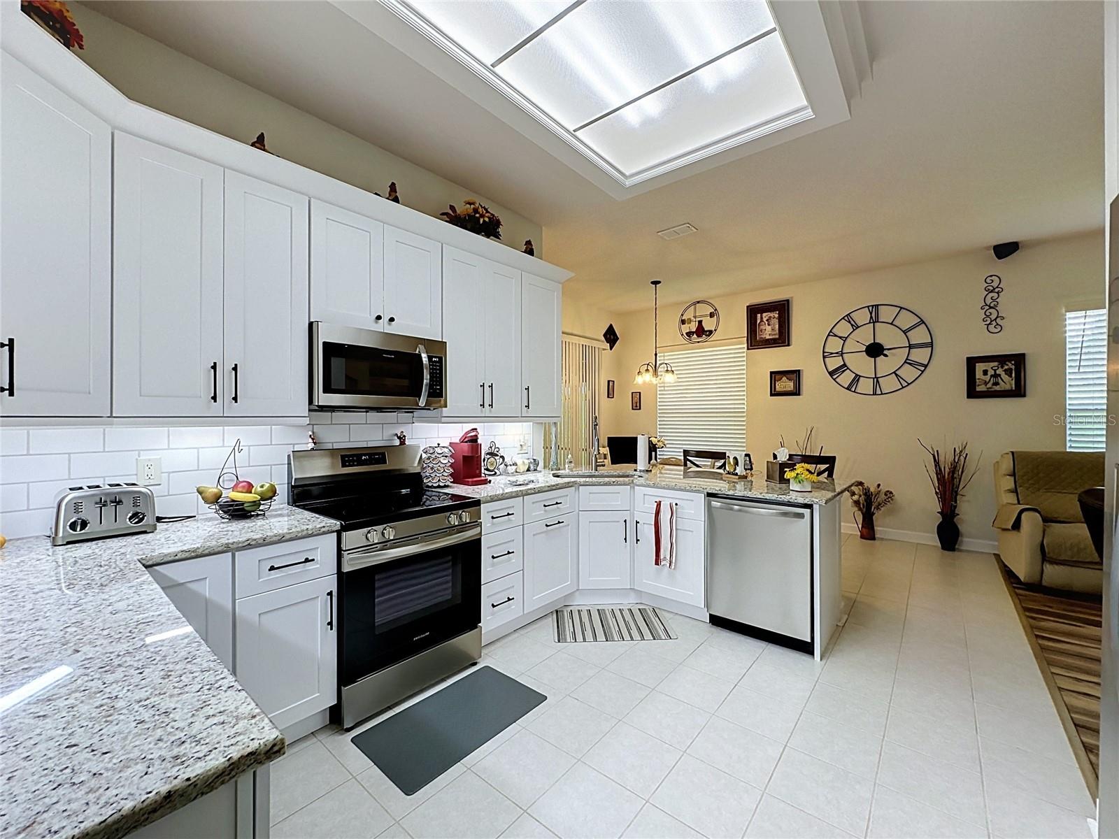 KINGS RIDGE - Residential