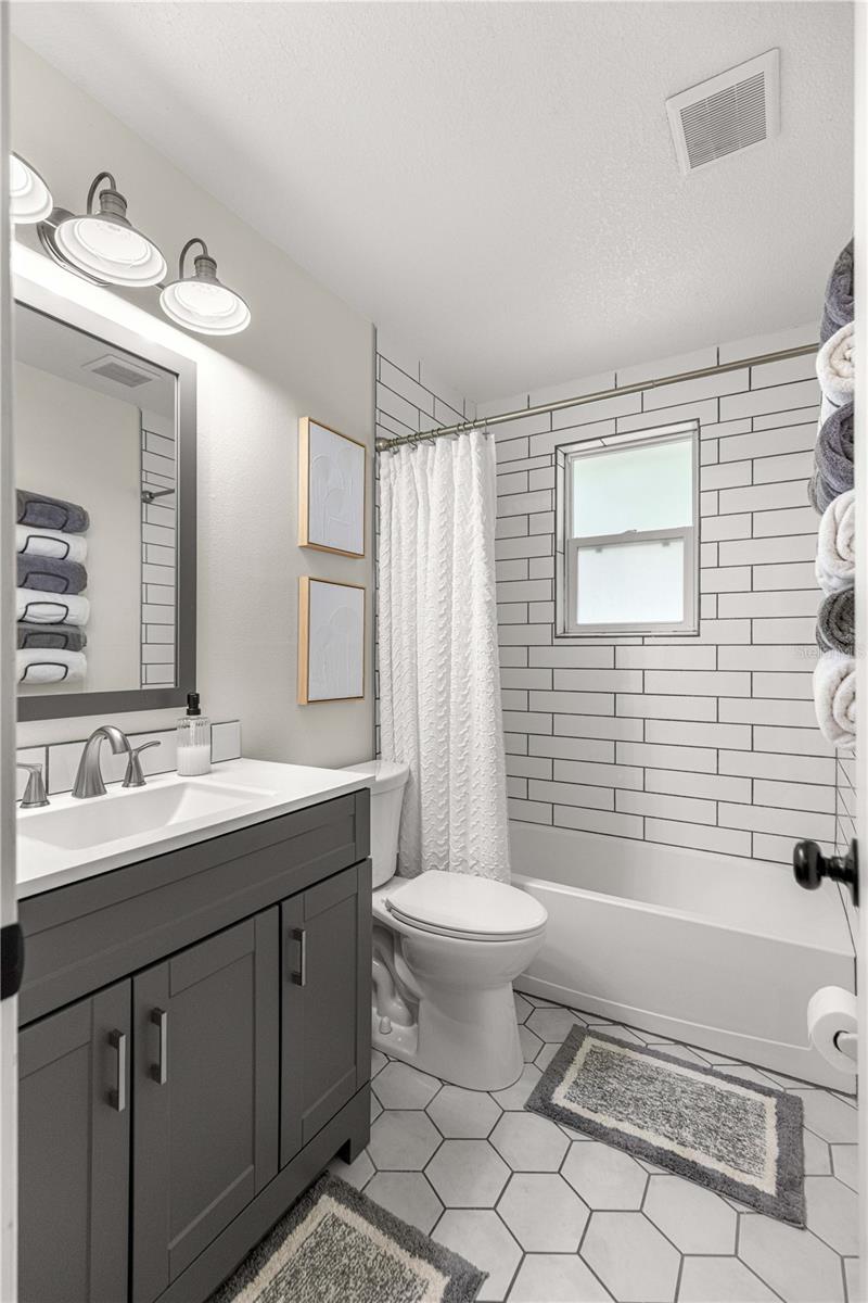 OCALA RDG UN 04 - Residential