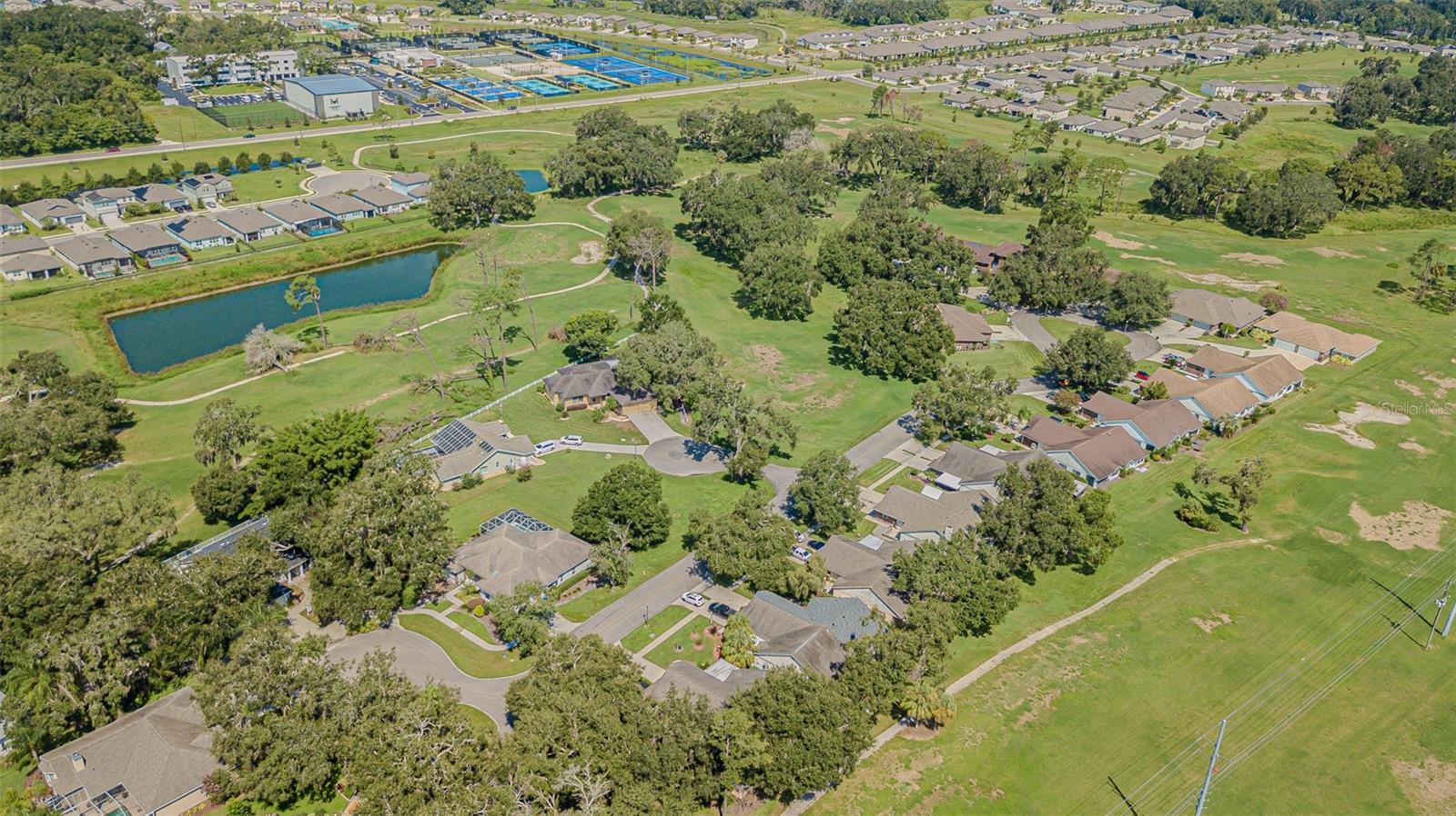 SILVER OAKS - Land