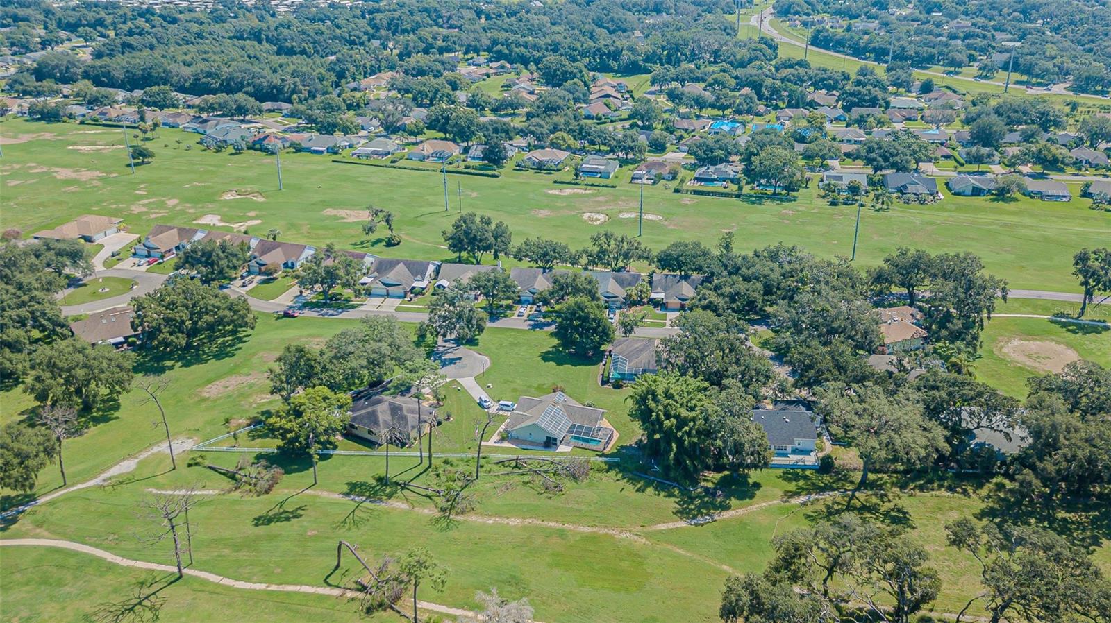 SILVER OAKS - Land