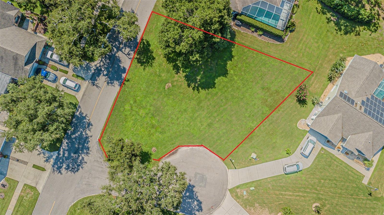 Imagine designing and building your dream home in a one-of-a-kind location. A rare lot is available in the exclusive Silver Oaks community, located just off the 17th green of the Silverado Golf Course.This unique lot offers the freedom to choose your own custom home builder and design a residence that perfectly fits your lifestyle. As a bonus, there are no CDD fees in Silver Oaks.

Images of a potential floor plan are included to spark your imagination. You'll need to build a home of at least 1,800 square feet with a two-car garage. All plans must be approved by the Silver Oaks Design Review Committee to ensure architectural consistency with the community. located in FEMA flood zone AE Finished Floor height set by the City of Zephyrhills Building Department.  

This property boasts an incredible location, providing easy access to a wealth of amenities. You'll be within 1/2 mile of the new Patrick Mouratoglou Tennis Academy, which features tennis, pickleball, and padel courts, as well as an indoor training facility. The East Pasco YMCA is also a short walk away, offering a swimming pool, fitness center, basketball courts, and more.

A gated entrance on the north end of the property leads to Fort King Road, placing you less than a mile from a hospital, shopping, dining, a bowling alley, and a movie theater.

This is a truly special opportunity to create your ideal home in a premier Zephyrhills location.