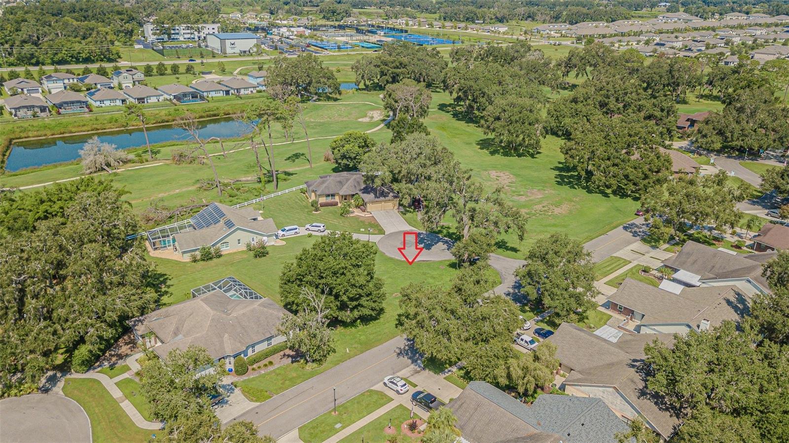 SILVER OAKS - Land