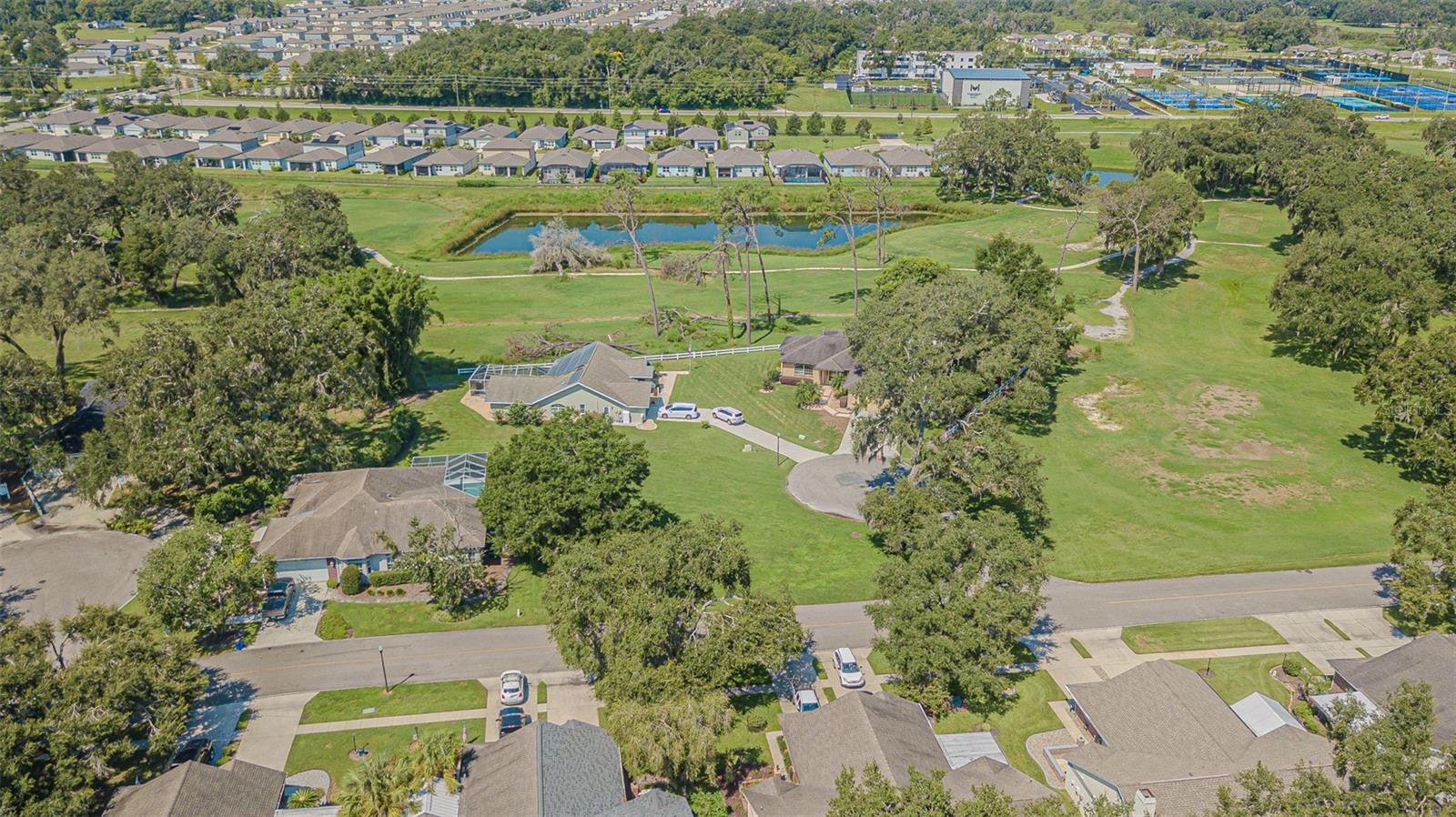 SILVER OAKS - Land