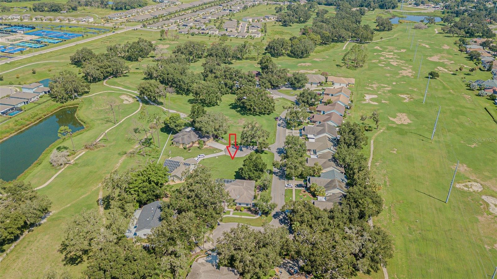 SILVER OAKS - Land