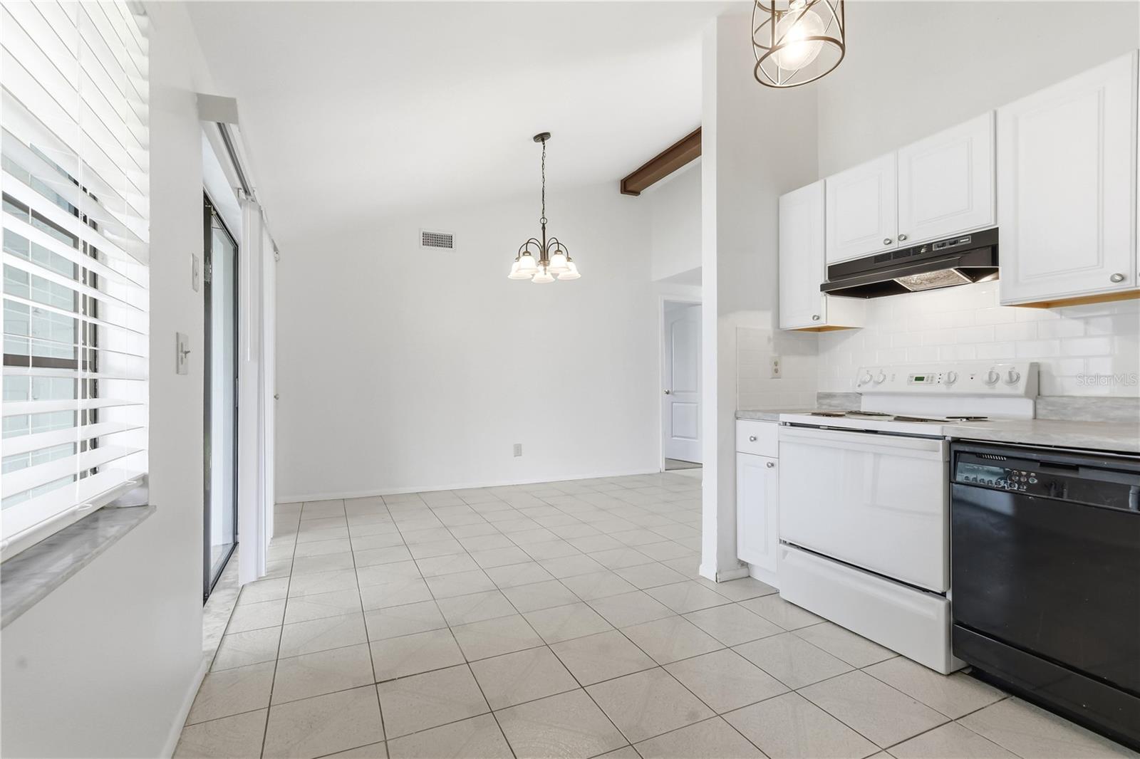 TIMBERLANE SUB UNIT 8B - Residential