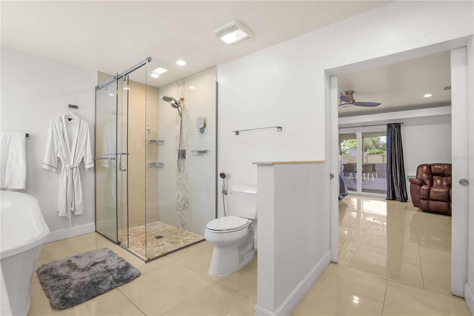 ORANGEWOOD VILLAGE 09 - Residential