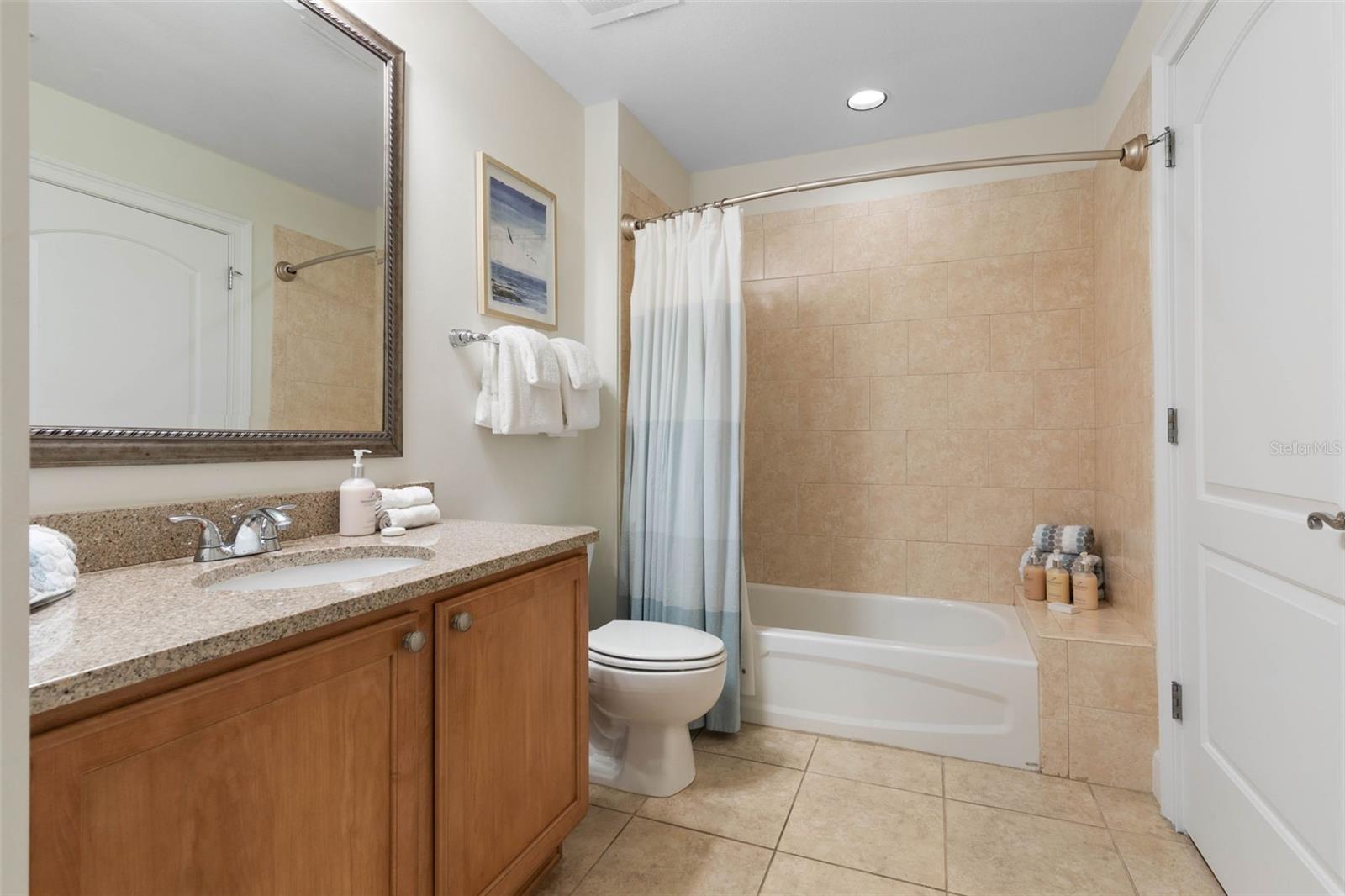 YACHT HARBOR VILLAGE - Residential