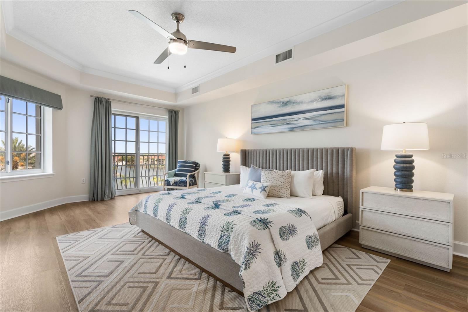 YACHT HARBOR VILLAGE - Residential
